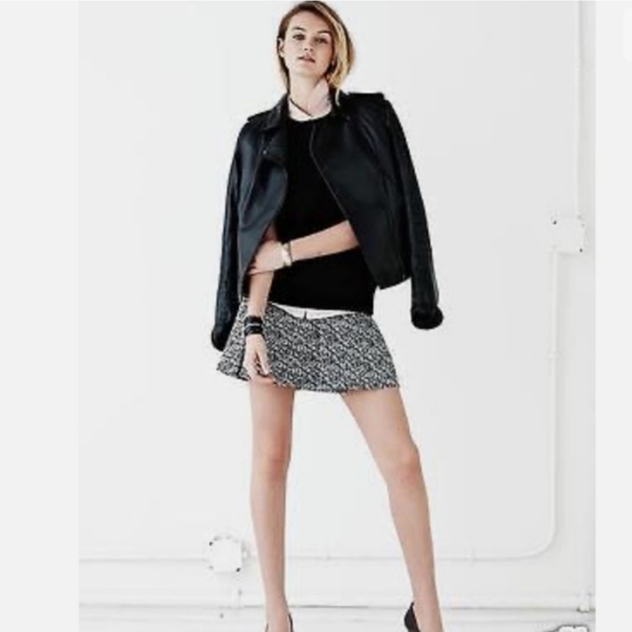 🆕NWT-BR black and white size 6P skirt - Picture 15 of 16